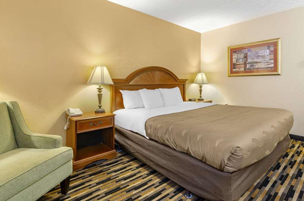 Comfort Inn Near Martinsville Speedway חדר תמונה