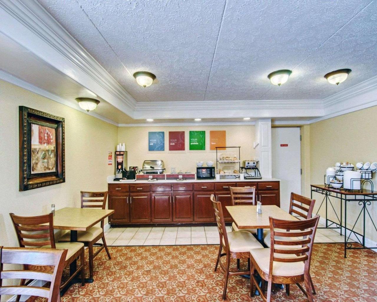 Comfort Inn Near Martinsville Speedway מראה חיצוני תמונה